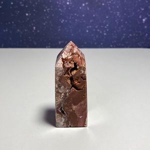 Mexican Agate Tower